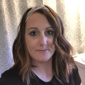 Meet your Posher, Corrine